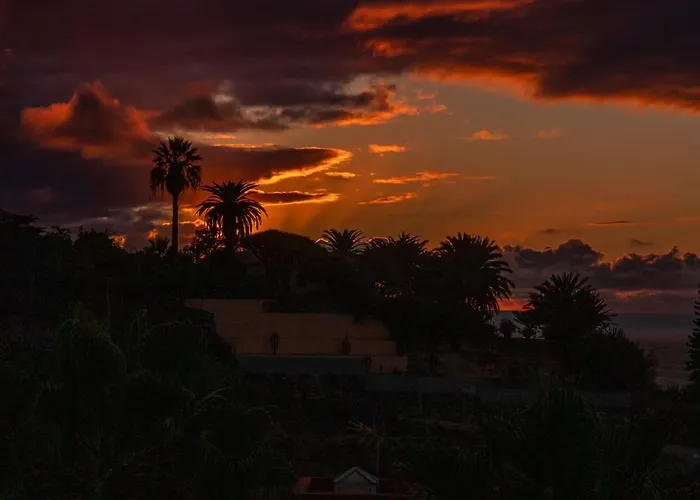 Sunset Cortes & Castro - Roques