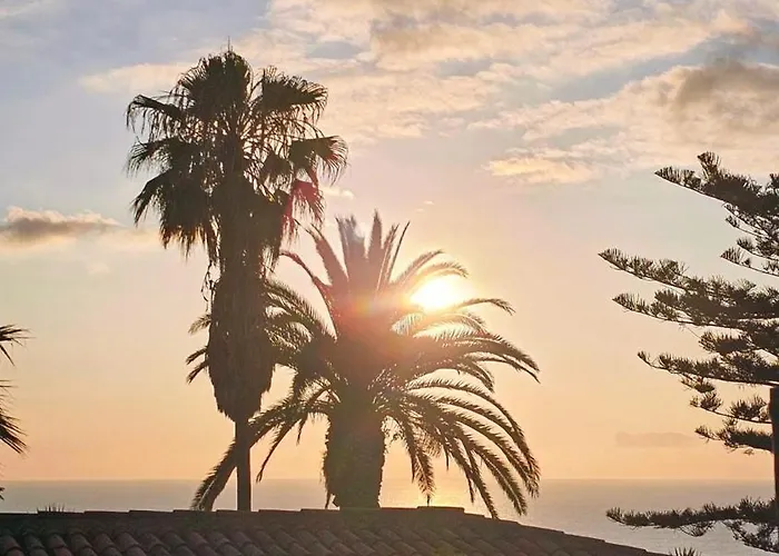 Sunset Cortes & Castro - Roques