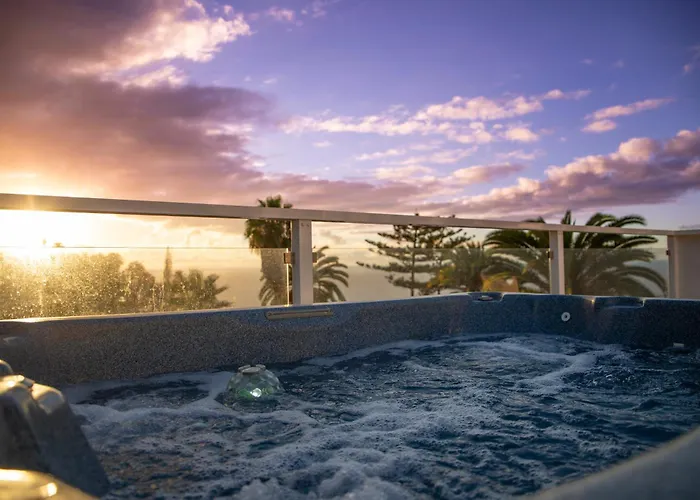 Sunset Cortes & Castro - Roques *